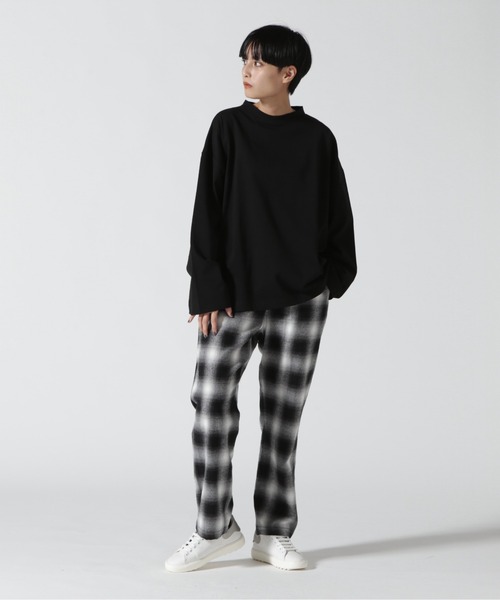 MANASTASH(マナスタッシュ)の「MANASTASH/マナスタッシュ チビハイネックワイドプルオーバー(Tシャツ/カットソー・レディース・ホワイト/ブラック・1)」の8枚目の写真