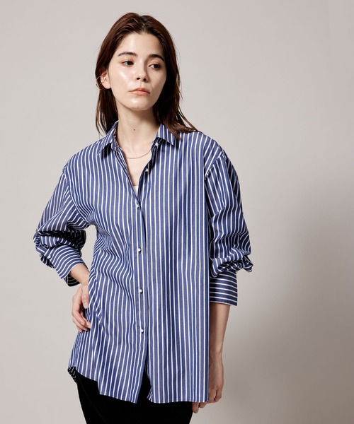 ROPE'（ロペ）の「シルキーブロードパールボタンシャツ（シャツ/ブラウス・レディース・ホワイト/カーキ/サックスブルー/ブルー系その他4・38）」の4枚目の写真