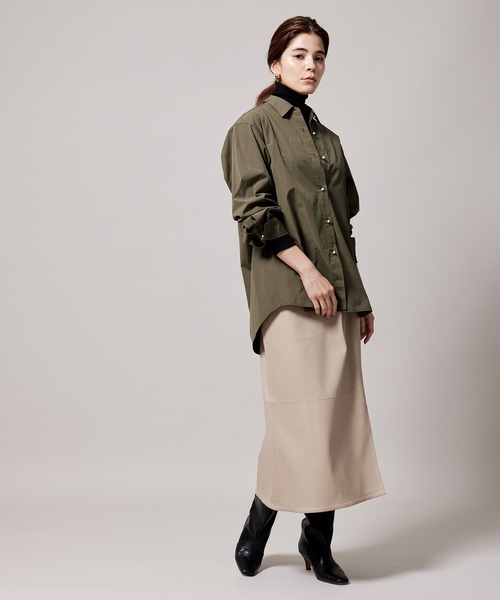 ROPE'（ロペ）の「シルキーブロードパールボタンシャツ（シャツ/ブラウス・レディース・ホワイト/カーキ/サックスブルー/ブルー系その他4・38）」の15枚目の写真