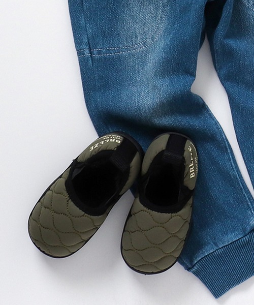 BREEZE（ブリーズ）の「キルトシューズ（スニーカー・キッズ・ベージュ/ブラック/ネイビー/カーキ/キナリ・15 /14/17/16/18/19）」の4枚目の写真