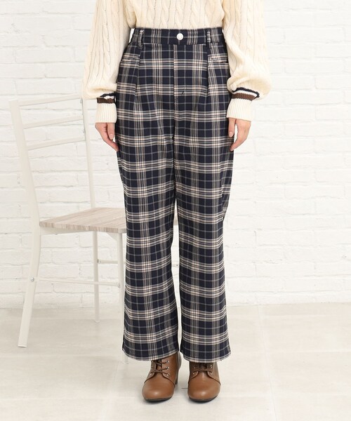 PINK-latte（ピンクラテ）の「◆【165cmWEB限定サイズあり/ストレッチ】大人気につき再入荷♪あったかシェフパンツ（その他パンツ・キッズ・ブラック/ベージュ系その他4/ブラック系1/グレー系1/ネイビー系1・02/15 /14/16）」の6枚目の写真