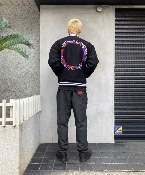 A4A（エーフォーエー）の「A4A/エーフォーエー/CIRCLELOGO JUMPER（ブルゾン・メンズ・ホワイト/ブラック・MEDIUM/LARGE）」の13枚目の写真