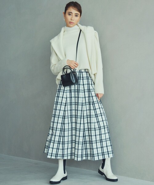 23区（ニジュウサンク）の「【CLASSY.1月号掲載】ウールカシミヤ