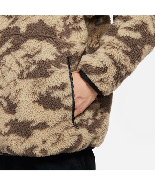 NIKE(ナイキ)の「ナイキ ナイキ ナイキ クラブ+ ウィンター REV L/S トップ(その他アウター・メンズ・ブラック/オリーブ・S/LL/L/3L/M)」の9枚目の写真