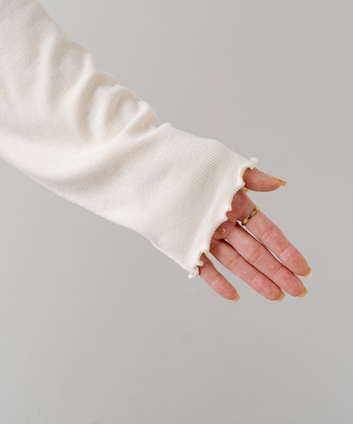 PUAL CE CIN(ピュアルセシン)の「ロゴ刺繍プチハイネックプルオーバー(Tシャツ/カットソー・レディース・アイボリー/ブラック・FREE)」の18枚目の写真