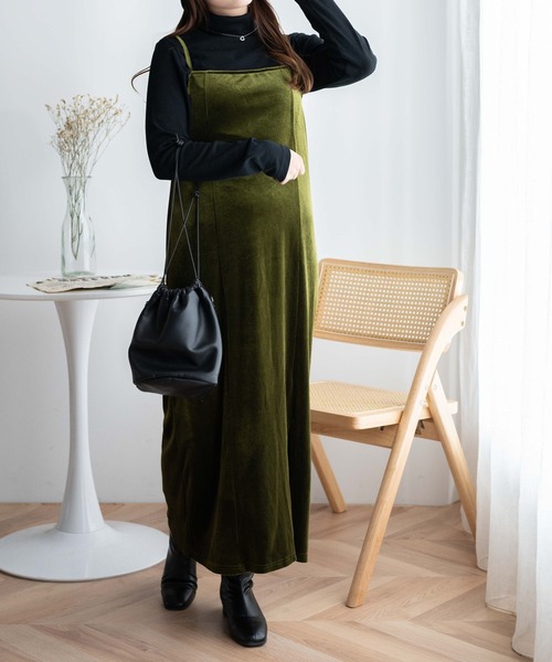 WEGO（ウィゴー）の「WEGO/2WAYベロアキャミワンピ（ワンピース・レディース・ブラック/グリーン・FREE）」の7枚目の写真