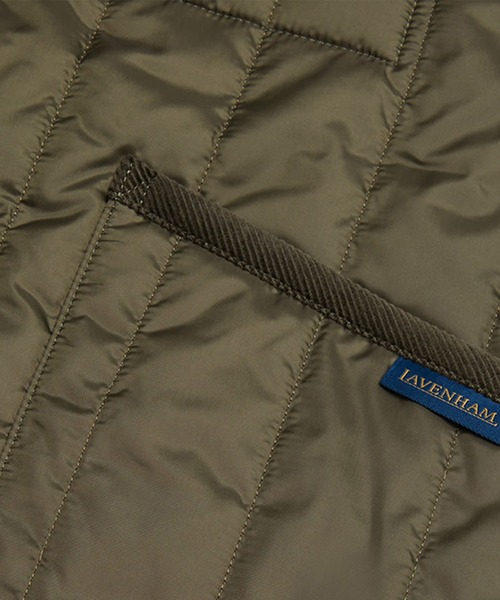 LAVENHAM(ラベンハム)の「THORNHAM VERTICAL QUILT GILET MENS / ソーンハム バーティカルキルト ジレ メンズ(ベスト・メンズ・ネイビー/オリーブ/ブラック・S/L/M/XL/XS)」の15枚目の写真