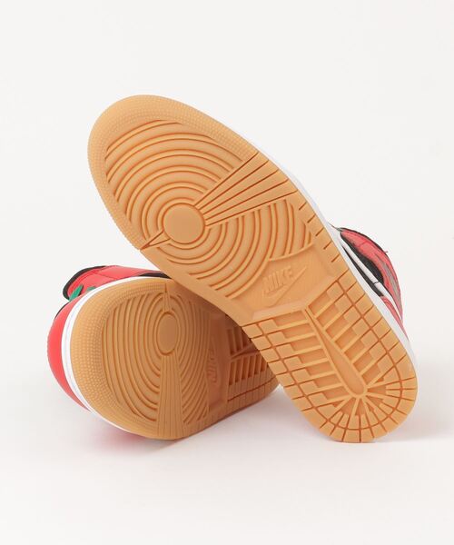 セール】JORDAN BRAND ジョーダンブランド AIR JORDAN 1 MID SE エア 