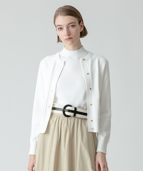 allureville(アルアバイル)の「ポケットクルーカーディガン(ニット/セーター・レディース・レッド/キャメル/ブラック/ブラック系その他/グリーン/オフホワイト/ベージュ/ブルー・2)」の2枚目の写真