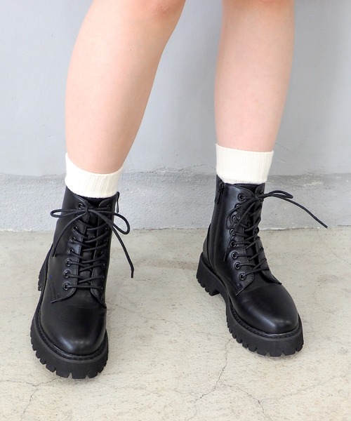 byあしながおじさん（バイアシナガオジサン）の「軽量｜厚底レースアップブーツ　8710507（ブーツ・レディース・アイボリー/ライトグリーン/ブラック/ブラック×レッド/ブラック×ピンク/シルバー・S/L/LL/M）」の14枚目の写真