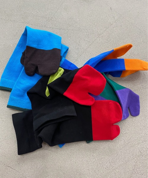 SANSeLF（サンセルフ）の「カラータビソックス【SANSeLF】sana23s004（ソックス/靴下・レディース・グリーン/ブラック/ライトブルー/ブルー・FREE）」の7枚目の写真