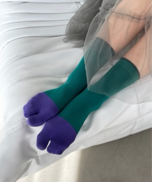 SANSeLF（サンセルフ）の「カラータビソックス【SANSeLF】sana23s004（ソックス/靴下・レディース・グリーン/ブラック/ライトブルー/ブルー・FREE）」の15枚目の写真