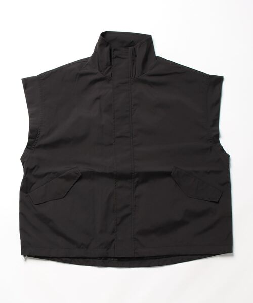 STYLEBLOCK（スタイルブロック）の「ベネシャンノースリーブブルゾン（ミリタリージャケット・レディース・ベージュ/カーキ/ブラック/アイボリー・FREE）」の2枚目の写真