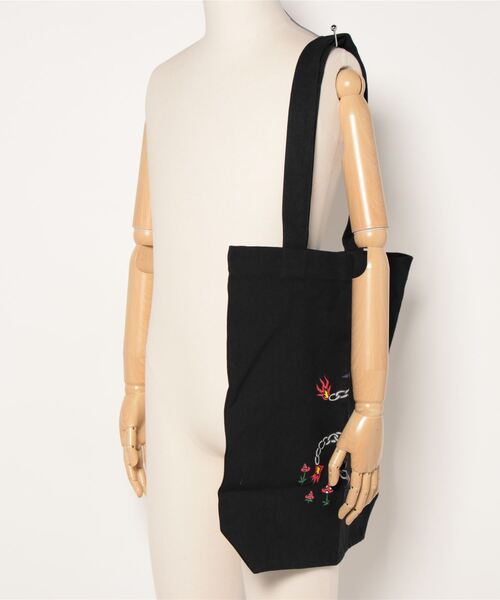 Afends(アフェンズ)の「TOTE BAG/AFENDS(アフェンズ)トートバッグ(トートバッグ・メンズ・コーラル/ブラック・FREE)」の3枚目の写真