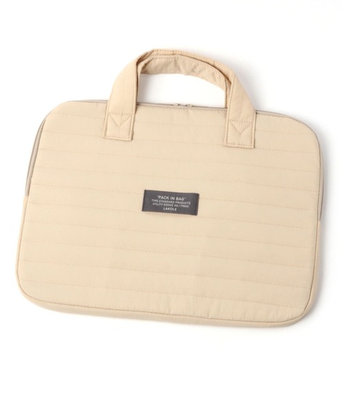 LAKOLE（ラコレ）の「キルティングPCケース / 178269（PC・タブレットケース・レディース・グレー/ホワイト/ブラック/ベージュ・FREE）」の4枚目の写真