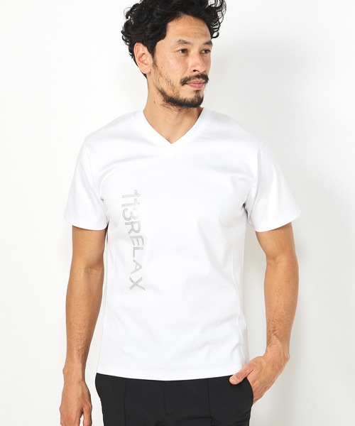 MEN'S BIGI（メンズビギ）の「【1PIU1UGUALE3 RELAX】シルケットポンチラインストーンロゴTシャツ（Tシャツ/カットソー・メンズ・ホワイト/ブラック・01/02/03）」の5枚目の写真
