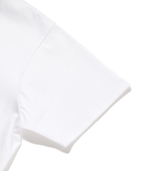 MEN'S BIGI（メンズビギ）の「【1PIU1UGUALE3 RELAX】シルケットポンチラインストーンロゴTシャツ（Tシャツ/カットソー・メンズ・ホワイト/ブラック・01/02/03）」の15枚目の写真