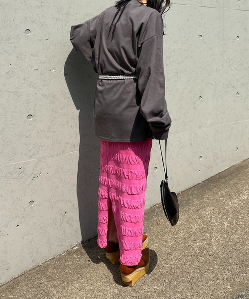 mi via loca(ミヴィアロカ)の「シャーリングボーダー Iライン タイトスカート(スカート・レディース・ブラック/ピンク/グリーン/ブラウン/イエロー・FREE)」の13枚目の写真