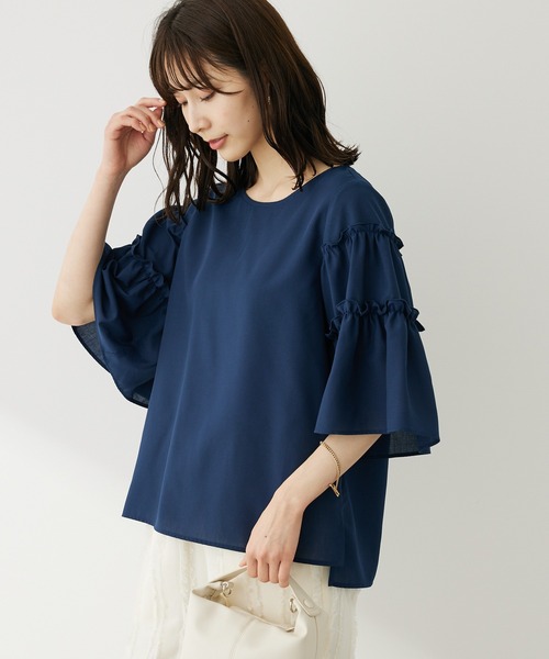 Green Parks(グリーンパークス)の「ティアード袖ブラウス(シャツ/ブラウス・レディース・オフホワイト/ネイビー/ライトグリーン・FREE)」の3枚目の写真