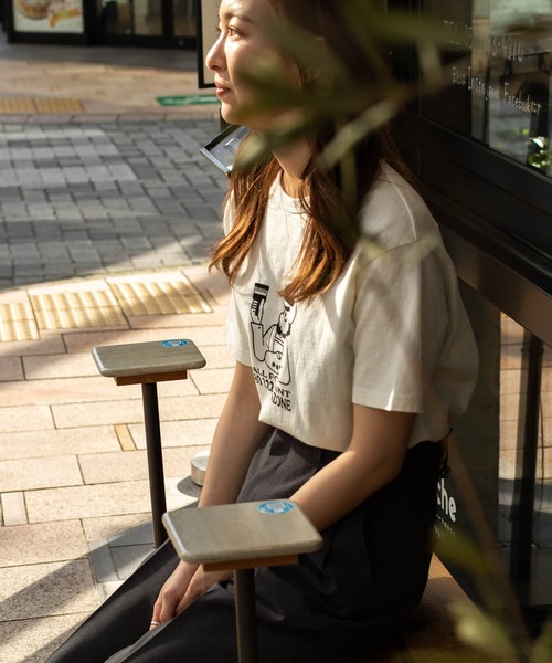 THE SHINZONE(ザ シンゾーン)の「【別注】THE SHINZONE PAINT TEE 23MMSCU14(Tシャツ/カットソー・レディース・グリーン/ブラック・FREE)」の7枚目の写真