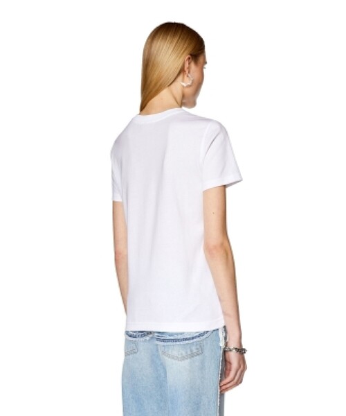 DIESEL（ディーゼル）の「レディース トップス カットソー 半袖 Tシャツ（Tシャツ/カットソー・レディース・ブラック/ホワイト・LARGE/SMALL/MEDIUM/X-LARGE）」の4枚目の写真