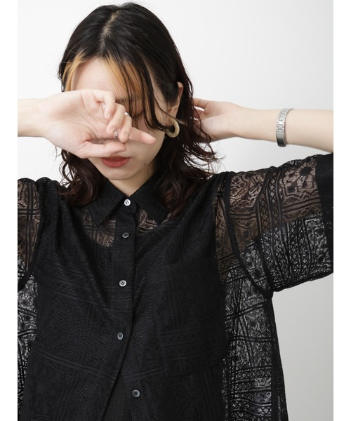 Samansa Mos2 blue（サマンサモスモスブルー）の「レースシャツ（シャツ/ブラウス・レディース・キナリ/オフホワイト/ブラック・F）」の3枚目の写真