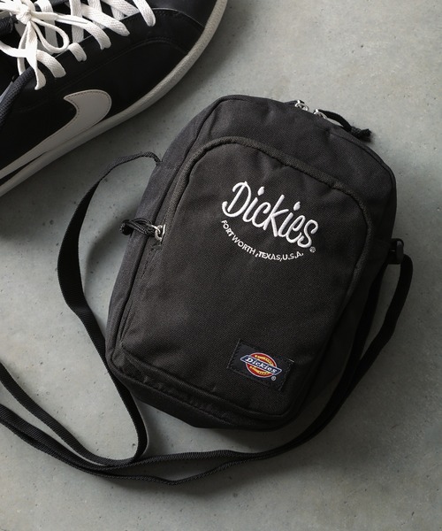 Dickies(ディッキーズ)の「Dickies ロゴ刺繍 クイックショルダーバッグ(ショルダーバッグ・メンズ・ベージュ/ブラック/オフホワイト・FREE)」の9枚目の写真