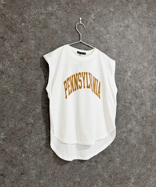 THE CASUAL(カジュアル)の「選べる16カラー BIGノースリ(Tシャツ/カットソー・キッズ・ホワイト系/グレー系1/ホワイト系1/ブラック/チャコール/ダークグリーン系/グレー系/ネイビー/杢グレー/ネイビー系/ダークグリーン/ブラック系/ベージュ系/オフホワイト/ホワイト系2/ベージュ・160cm/120cm/110cm/140cm/130cm/150cm)」の2枚目の写真