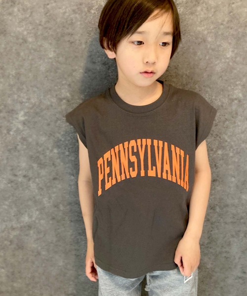 THE CASUAL(カジュアル)の「選べる16カラー BIGノースリ(Tシャツ/カットソー・キッズ・ホワイト系/グレー系1/ホワイト系1/ブラック/チャコール/ダークグリーン系/グレー系/ネイビー/杢グレー/ネイビー系/ダークグリーン/ブラック系/ベージュ系/オフホワイト/ホワイト系2/ベージュ・160cm/120cm/110cm/140cm/130cm/150cm)」の9枚目の写真