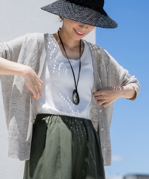 URBAN RESEARCH DOORS（アーバンリサーチドアーズ）の「リネンVネックショートカーディガン（カーディガン/ボレロ・レディース・ブラック/グレー/ブルー・MEDIUM）」の8枚目の写真