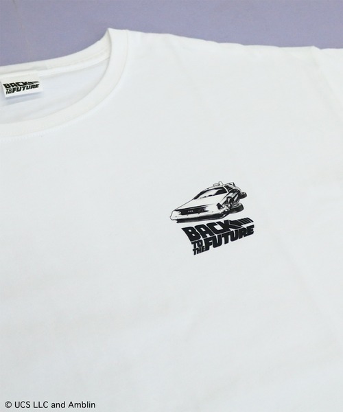 Universal Filmarket(ユニバーサルフィルマーケット)の「【Universal Filmarket】Back to the Future ワンポイントロゴ ビッグシルエットTシャツ(Tシャツ/カットソー・レディース・ブラック/ホワイト・M)」の4枚目の写真