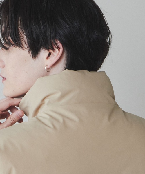 LUCY（ルーシー）の「LUCY/SORONA(R) ミリタリーパデッドベスト（ダウンベスト・メンズ・ベージュ/ブラウン/カーキ/ブラック・MEDIUM/LARGE）」の19枚目の写真