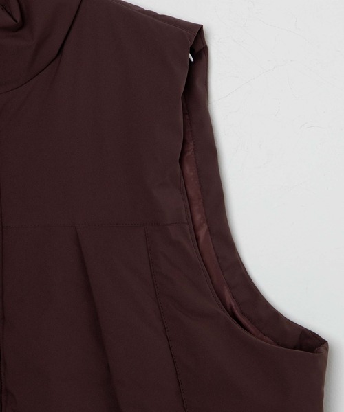 LUCY（ルーシー）の「LUCY/SORONA(R) ミリタリーパデッドベスト（ダウンベスト・メンズ・ベージュ/ブラウン/カーキ/ブラック・MEDIUM/LARGE）」の11枚目の写真