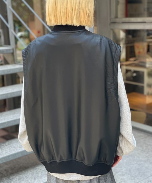 CIAOPANIC（チャオパニック）の「フェイクレザーMA-1スタンドベスト（ライダースジャケット・レディース・ブラック/ブラウン・FREE）」の14枚目の写真