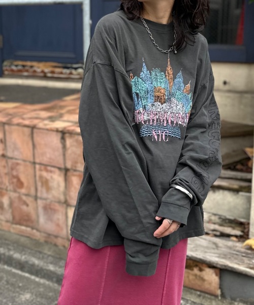 mi via loca(ミヴィアロカ)の「ヴィンテージライクプリントロンT(Tシャツ/カットソー・レディース・グレー/オフホワイト/スミクロ・FREE)」の13枚目の写真