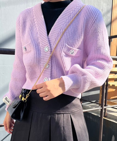 Crea titty&Co. PETIT（クレアティティーアンドコープチ）の「【Crea titty&Co.PETIT 】ボタンショートニットカーディガン（カーディガン/ボレロ・レディース・パープル/ブラック/ホワイト・FREE）」の3枚目の写真