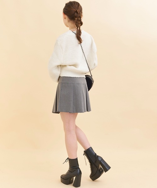 Crea titty&Co. PETIT（クレアティティーアンドコープチ）の「【Crea titty&Co.PETIT 】ボタンショートニットカーディガン（カーディガン/ボレロ・レディース・パープル/ブラック/ホワイト・FREE）」の13枚目の写真