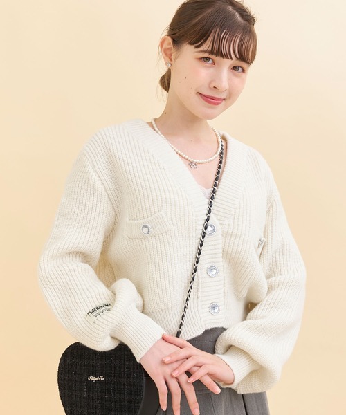 Crea titty&Co. PETIT（クレアティティーアンドコープチ）の「【Crea titty&Co.PETIT 】ボタンショートニットカーディガン（カーディガン/ボレロ・レディース・パープル/ブラック/ホワイト・FREE）」の5枚目の写真