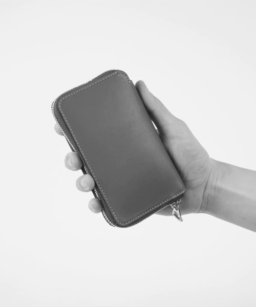 ITTI（イッチ）の「ITTI イッチ / CRISTY SMART MID WLT.5 / CARNO クリスティスマートミッドウォレット コードバン 2つ折り革財布 / ITTI-WLT-006.5-B（財布・メンズ・ブラック/バーガンディー・FREE）」の4枚目の写真