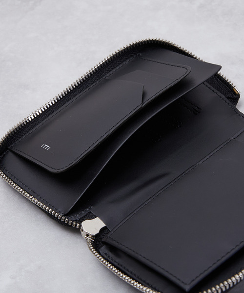 ITTI（イッチ）の「ITTI イッチ / CRISTY SMART MID WLT.5 / CARNO クリスティスマートミッドウォレット コードバン 2つ折り革財布 / ITTI-WLT-006.5-B（財布・メンズ・ブラック/バーガンディー・FREE）」の14枚目の写真
