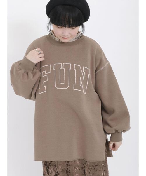 Samansa Mos2（サマンサ モスモス）の「裏ボアロゴプリントスウェット（Tシャツ/カットソー・レディース・キナリ/グリーン/モカ・F）」の4枚目の写真