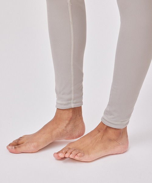 NERGY（ナージー）の「【UV】SURREALISMリバーシブルスポーツレギンス（レギンス/スパッツ・レディース・ターコイズブルー/ブルー系その他4・L/M/S）」の4枚目の写真