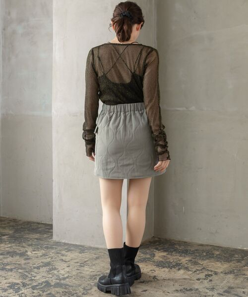 RETRO GIRL（レトロガール）の「ラメシアーインナー（Tシャツ/カットソー・レディース・ナチュラル/ブルー/ブラック/ブラウン・FREE）」の16枚目の写真