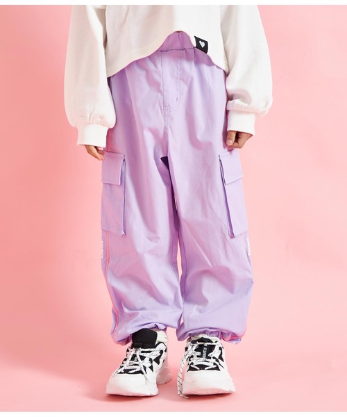 ANAP kids（アナップキッズ）の「パイピングラインジョガーパンツ（その他パンツ・キッズ・ラベンダー/ブラック・120cm/100cm/130cm/110cm）」の9枚目の写真