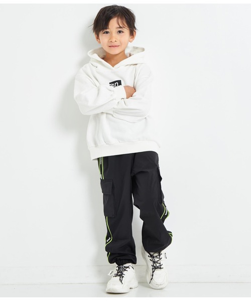 ANAP kids（アナップキッズ）の「パイピングラインジョガーパンツ（その他パンツ・キッズ・ラベンダー/ブラック・120cm/100cm/130cm/110cm）」の7枚目の写真