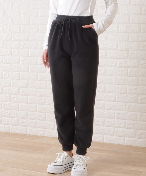 DAYRA(デイラ)の「裏ボア フリース イージー ホット パンツ(スウェットパンツ・レディース・ライトグレー/ダークグレー/グレイッシュベージュ/ブラック/ブラウン・E/Q/J)」の6枚目の写真