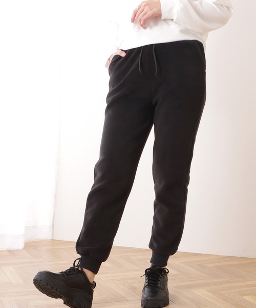 DAYRA(デイラ)の「裏ボア フリース イージー ホット パンツ(スウェットパンツ・レディース・ライトグレー/ダークグレー/グレイッシュベージュ/ブラック/ブラウン・E/Q/J)」の8枚目の写真