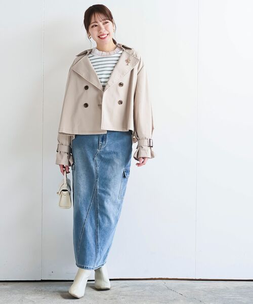 rps（アールピーエス）の「ＢＡＣＫプリーツショートトレンチコート（トレンチコート・レディース・ミント/ベージュ/アイボリー・フリー）」の17枚目の写真