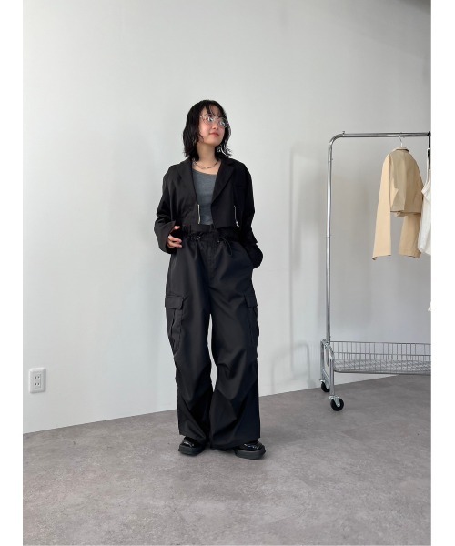 HANNE(アン)の「Wウエストカーゴパンツ(カーゴパンツ・レディース・ブラック/アイボリー・FREE)」の16枚目の写真