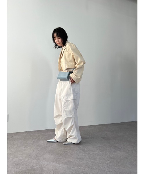 HANNE(アン)の「Wウエストカーゴパンツ(カーゴパンツ・レディース・ブラック/アイボリー・FREE)」の11枚目の写真